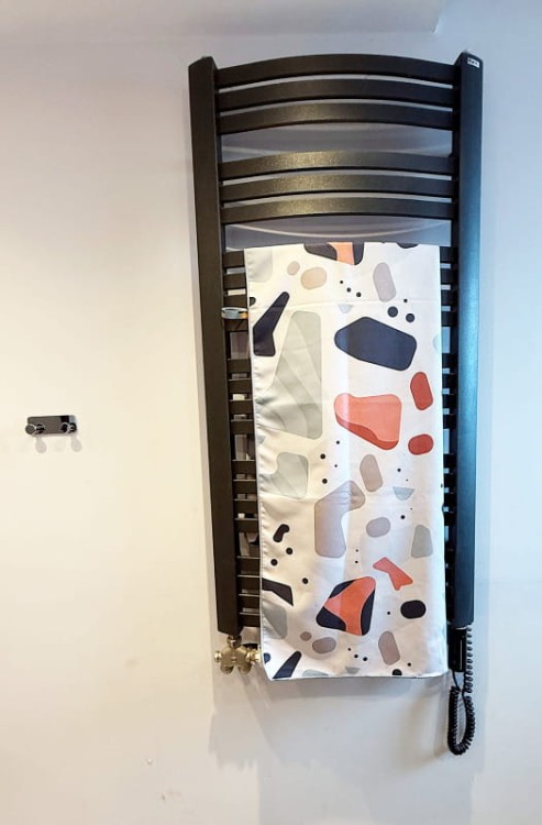 Ręcznik szybkoschnący z mikrofibry DUŻY 150×80 cm LASTRYKO Zepnij