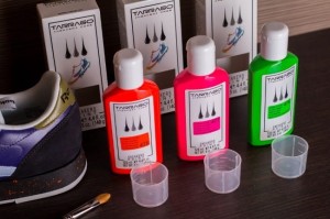 Barva na kůži a syntetické materiály TARRAGO Fluor 125 ml