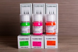 Barva na kůži a syntetické materiály TARRAGO Fluor 25 ml